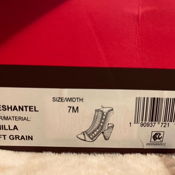 Vince Camuto E-Shantel Sling back - Picture 6 of 6